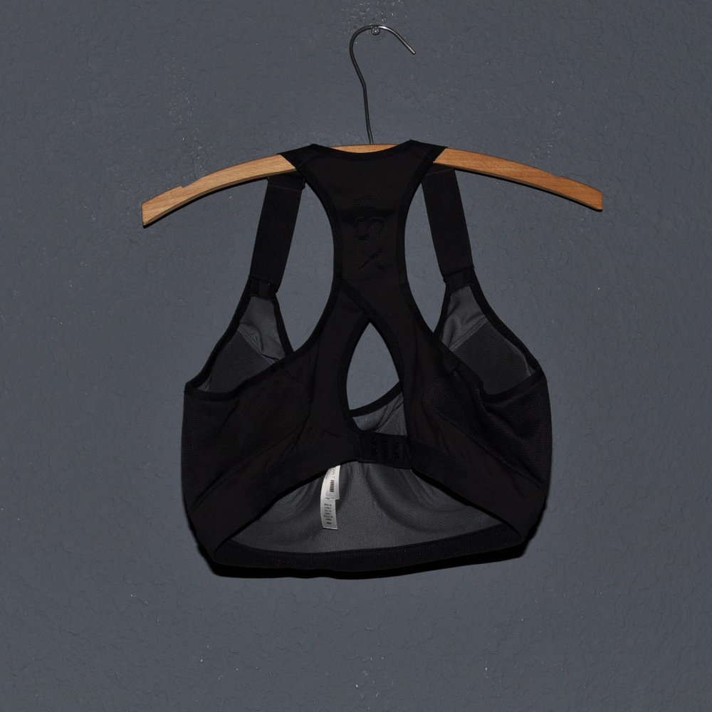 Victoria's Secret VSX Black Incredible Sports Bra - Picture 5 of 8